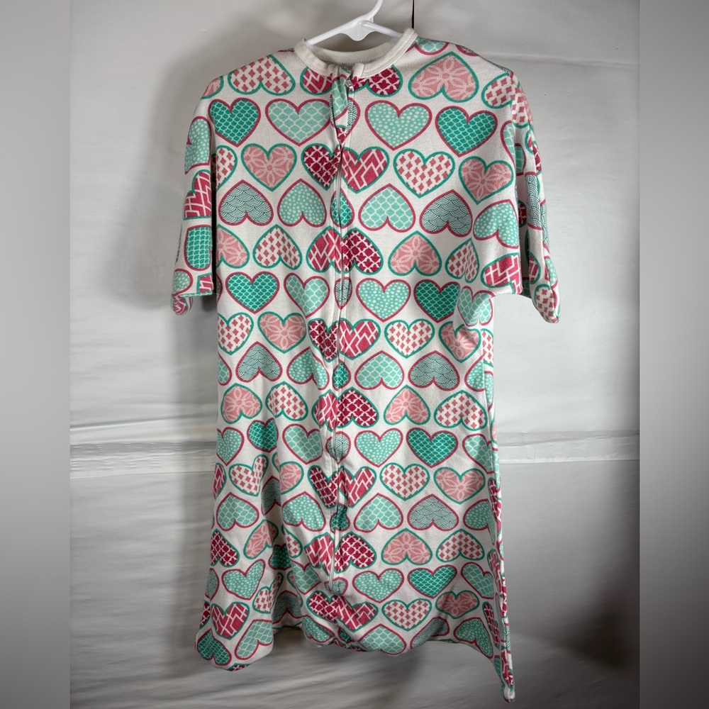 Sleeping Baby Zipadee Zip Heart Print Size Medium 6-12 Months